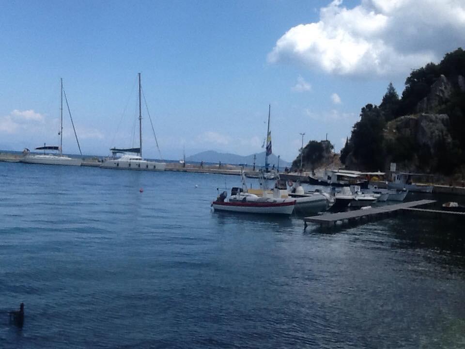 Hotel Nostos Frikes 外观 照片