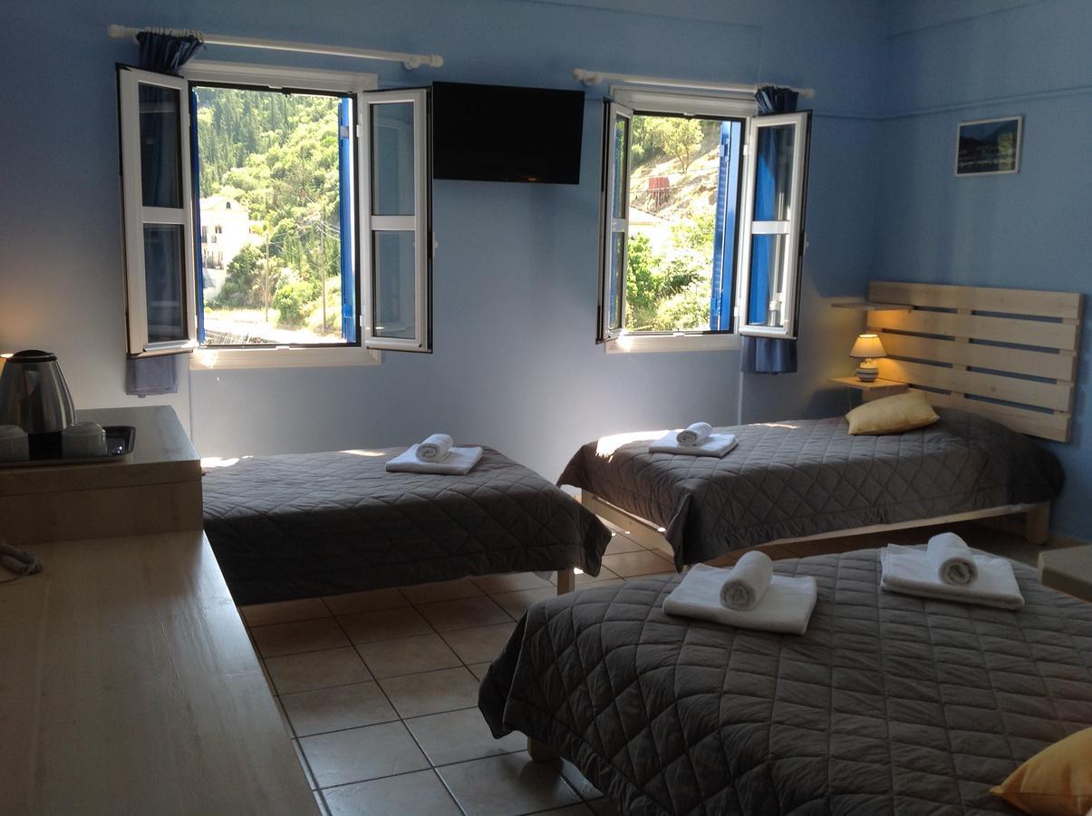 Hotel Nostos Frikes 外观 照片