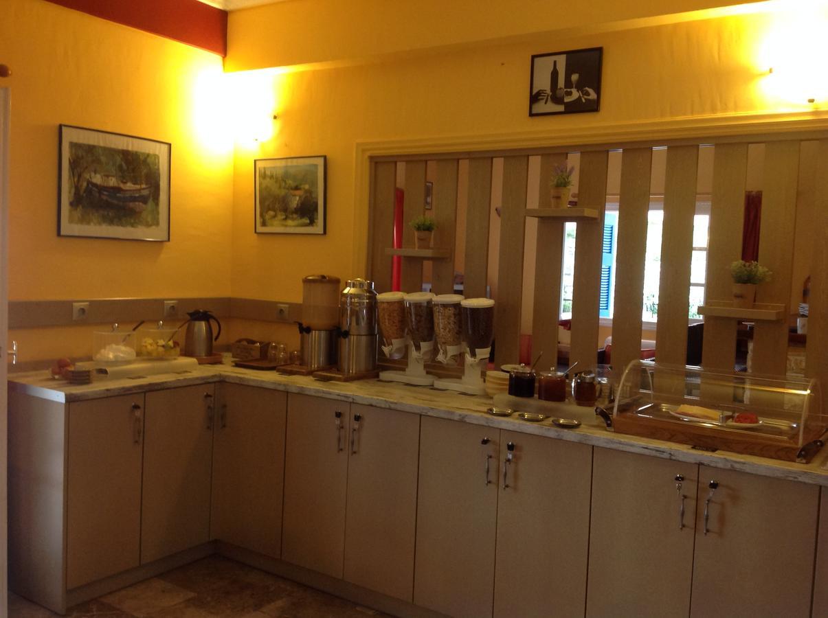Hotel Nostos Frikes 外观 照片